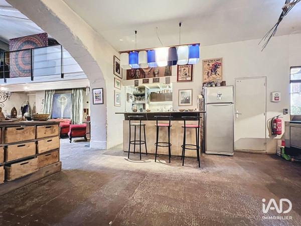 Location boutique/local commercial 150 m² Apt