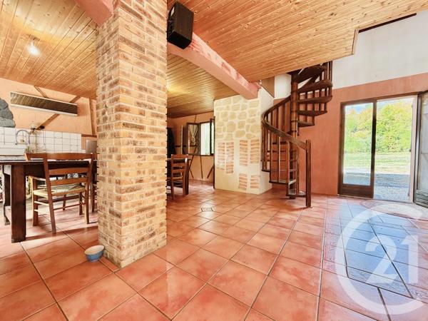 Maison à vendre  6 pièces - 152,39 m 2   VEYRAC  - 87