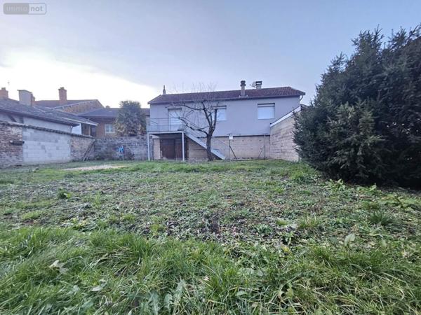 Appartement à louer à Pont-de-Veyle dans l'Ain (01290), ref : 008/2376