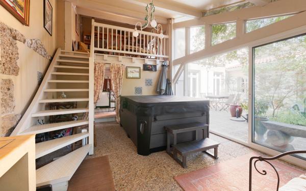 Maison à louer    6 pièces • 217 m2 Mont-de-Marsan