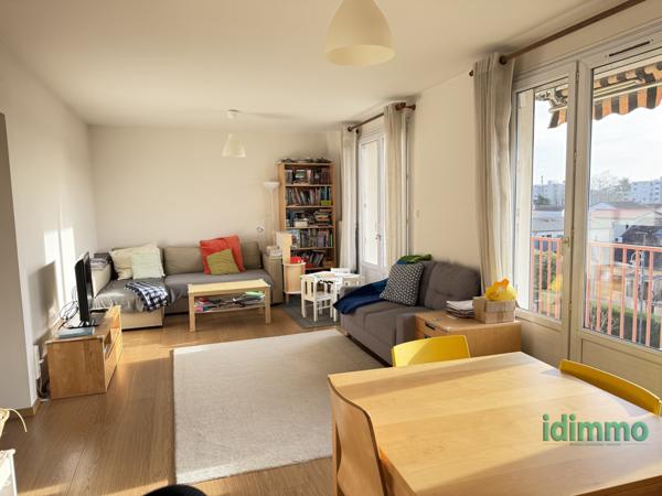 BRON PARC DE PARILLY T5 de 94m2  Bron (69500)