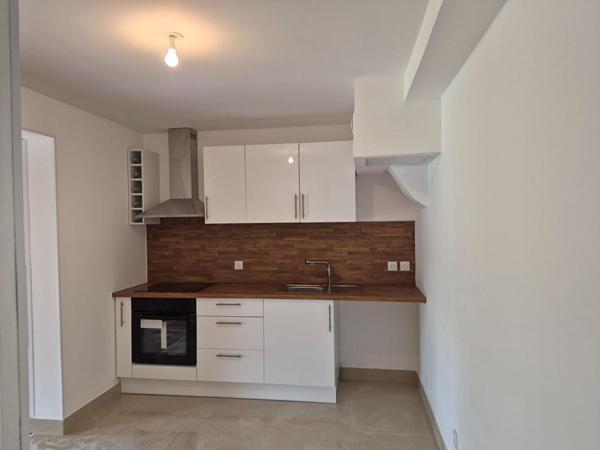 maison 95 M² + garage 24 M² 4 CH ,rénovée entièrement
