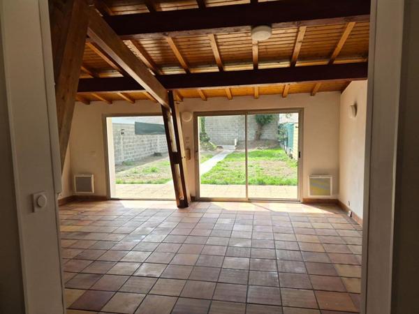 maison 95 M² + garage 24 M² 4 CH ,rénovée entièrement