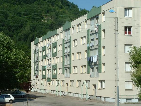 Appartement à louer à Saint-Affrique (12400)