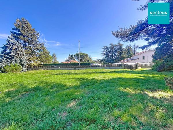 Terrain constructible Saint Just Saint Rambert 432 m²