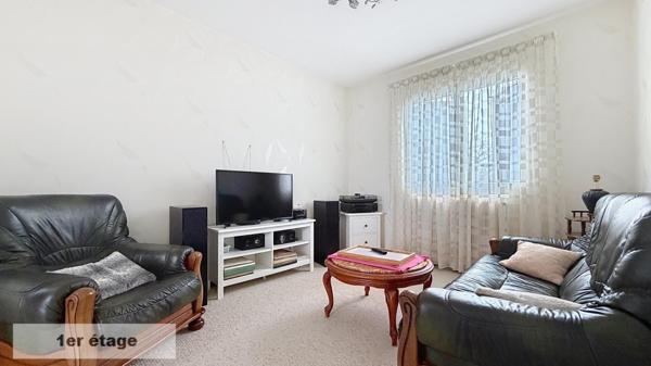 Maison familiale 8 pièces – 220 m² – Terrain paysagé 1 400 m²