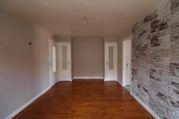 MONS - MAISON F3 - SECTEUR CALME, PROCHE CENTRE VILLE