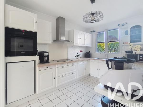 Maison à vendre 5 pièces 111 m² Fresnes