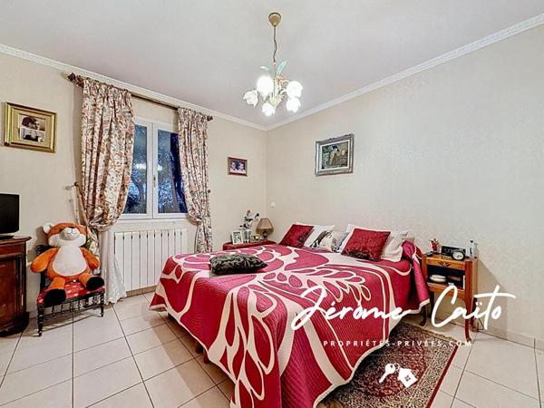 Maison Le Grau Du Roi 4 pièce(s) 103 m2 + garage + 3 places de parking