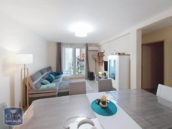 Appartement à vendre 3 pièces 62m² La Possession (97419)