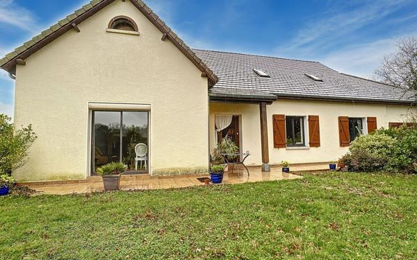 Maison à vendre    7 pièces •  Coarraze