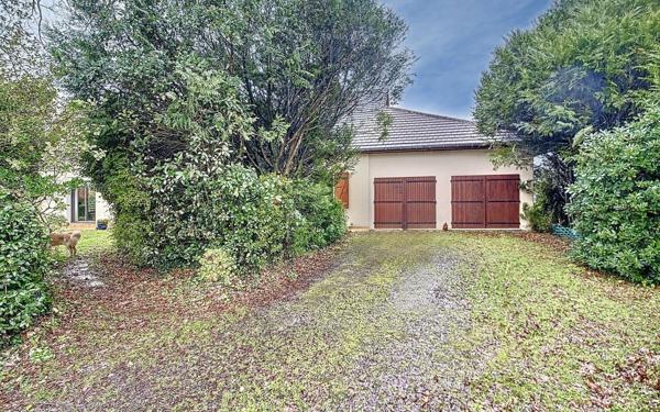 Maison à vendre    7 pièces •  Coarraze