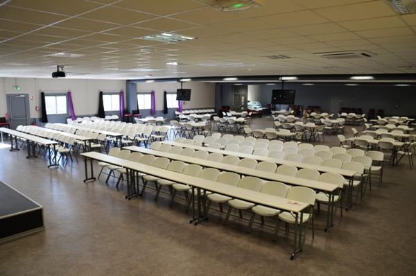 Local commercial/ bureaux - Venelles 500 m²