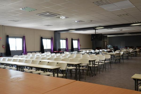 Local commercial/ bureaux - Venelles 500 m²