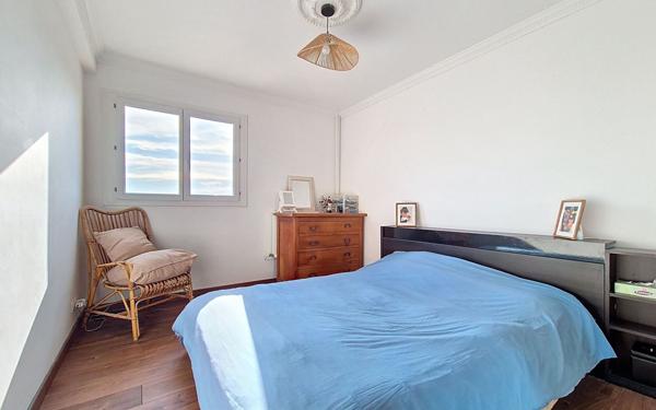 Appartement à vendre    3 pièces • 80 m2 Le Cannet