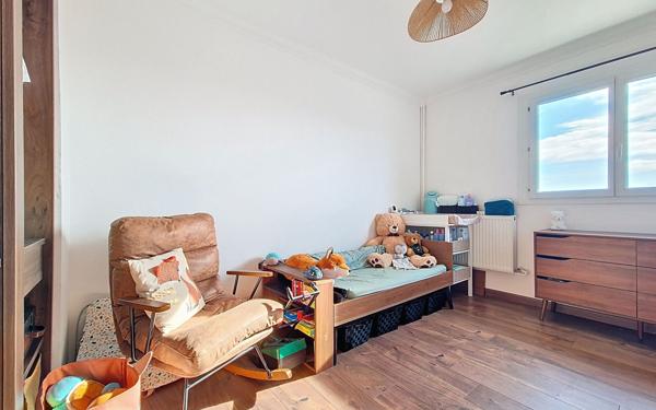 Appartement à vendre    3 pièces • 80 m2 Le Cannet