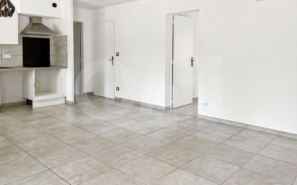 Appartement à louer    2 pièces • 45,60 m2 La Crau