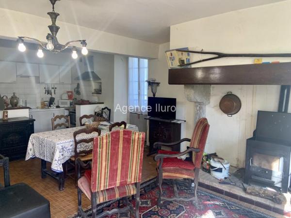 Maison - Entre oloron et pau - Réf.:205211 EXCLUSIVITE - BEARNAISE AVEC 2 GRANGES ET TERRAIN DE 4 880M² - PRIX EN BAISSE -