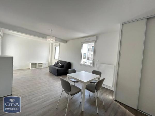 Appartement à louer 1 pièce 39.04m² Floirac (33270)