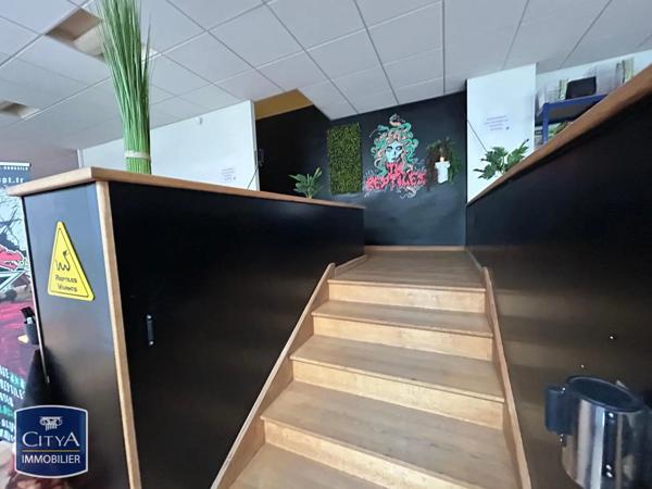 Local commercial à vendre 235m²