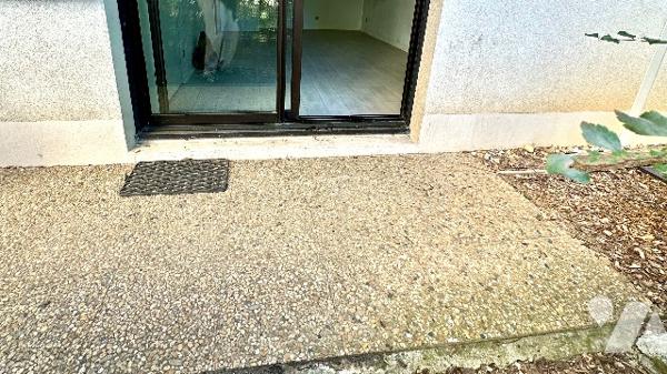 Appartement T2 + Parking résidence secteur Maryse Bastié LYON 8.
100m métro Grange Blanche.