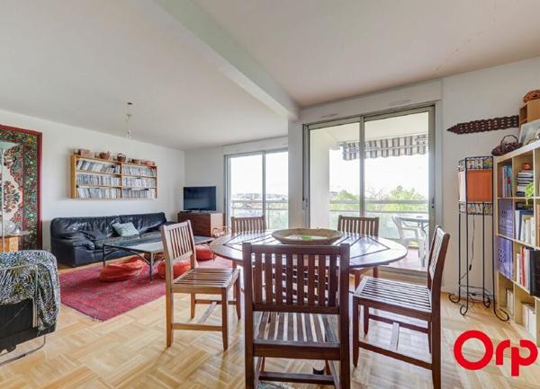 Appartement à vendre    4 pièces • 108 m2 Caluire-et-Cuire