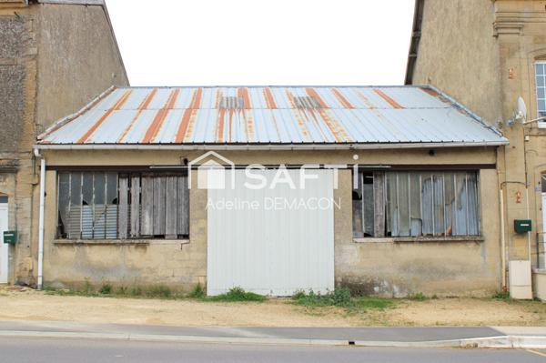 Grange / Hangar avec terrain