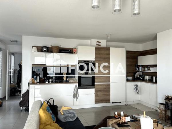 À vendre Appartement 3 pièces 70 m² - Bordeaux 33300