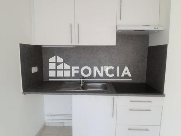 Location Appartement 2 pièces 40.08 m² - 31 RUE BAUDIN Mauguio 34130