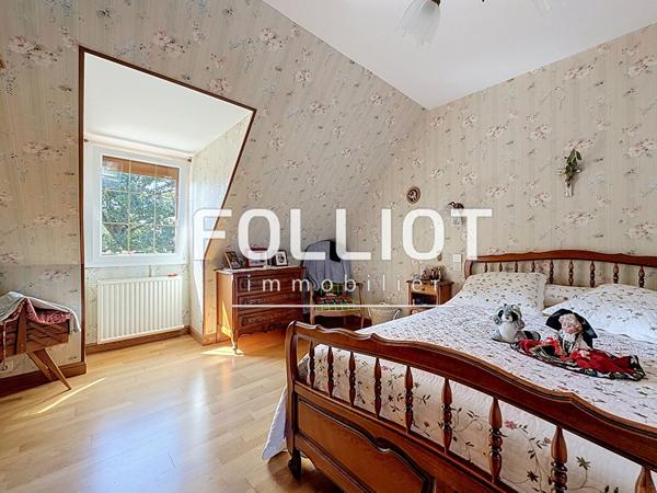 Maison La Barre De Semilly 6 pièce(s) 149 m2