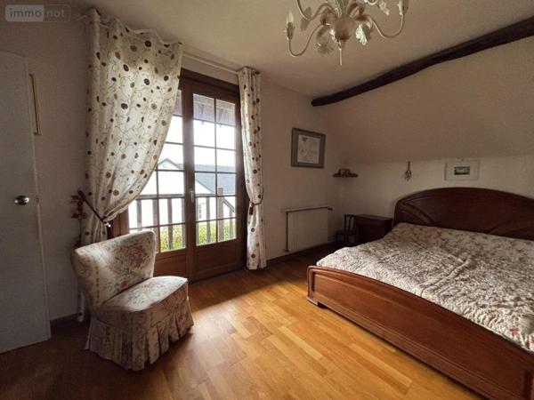 Maison à vendre à Saint-Pierre-lès-Elbeuf en Seine-Maritime (76320), ref : 27063-1372