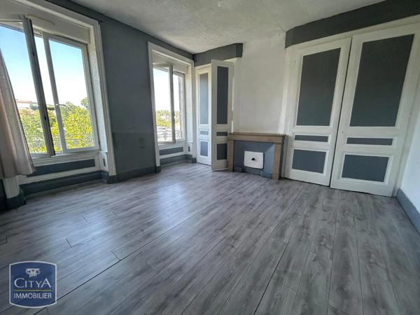 Appartement à louer 5 pièces 99.84m² Saint-Chamond (42400)