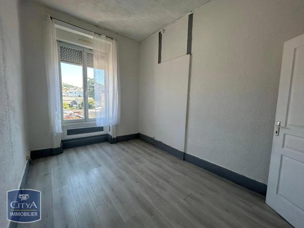 Appartement à louer 5 pièces 99.84m² Saint-Chamond (42400)