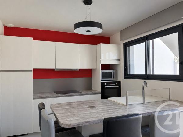 Maison à vendre  5 pièces - 141,66 m 2   MERIGNAC  - 33
