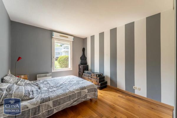Appartement à vendre 2 pièces 47.32m² Gradignan (33170)