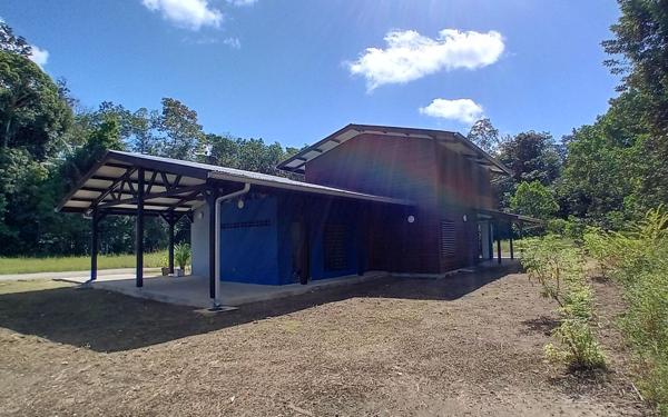 Maison à vendre    5 pièces •  Saint-Laurent-du-Maroni