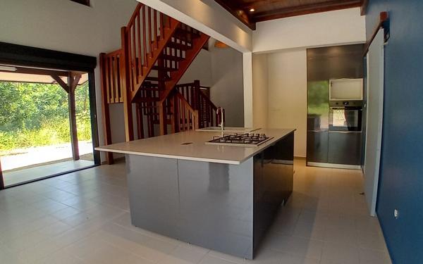 Maison à vendre    5 pièces •  Saint-Laurent-du-Maroni