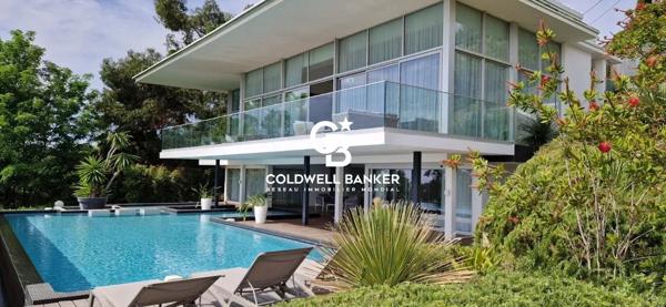 Villa 8 pièces à vendre Cannes - 06400 / Réf: 85620710