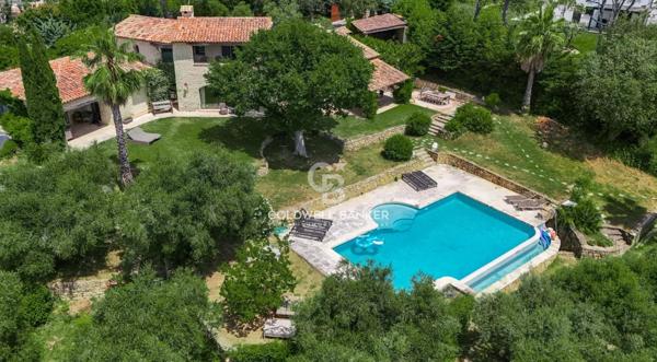 Villa 8 pièces à vendre Mougins - 06250 / Réf: Julia