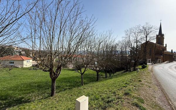 Terrain à vendre    Savigny