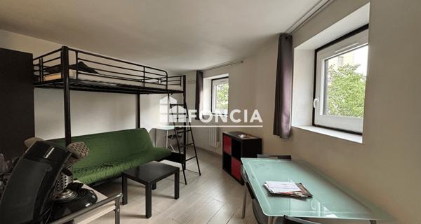 Location Studio meublé 23.29 m² - Lyon 69008