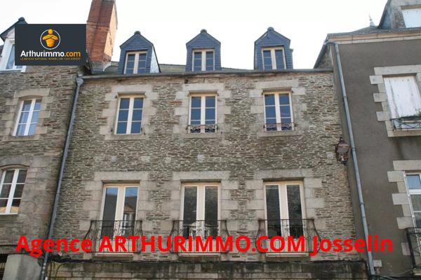 Vente Bureau 4 pièces à Josselin