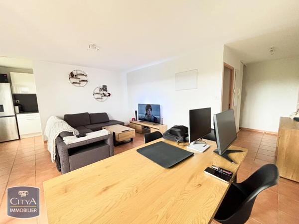 Appartement à louer 2 pièces 49.34m² Carcassonne (11000)