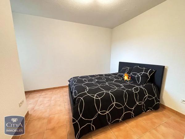 Appartement à louer 2 pièces 49.34m² Carcassonne (11000)