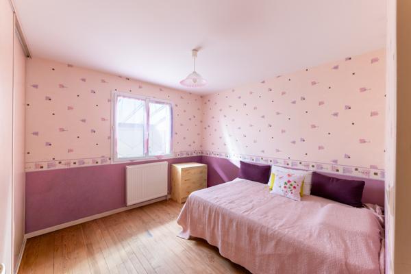 Perrier (63500) Viager occupé Monsieur 83 ans & Dame 77 ans - Maison plain-pied avec jardin et garage