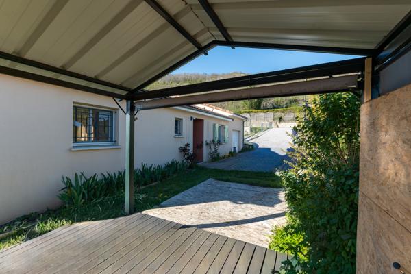 Perrier (63500) Viager occupé Monsieur 83 ans & Dame 77 ans - Maison plain-pied avec jardin et garage