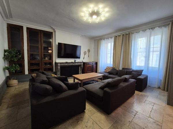 Maison Château-Renault 11 pièce(s) 330 m2