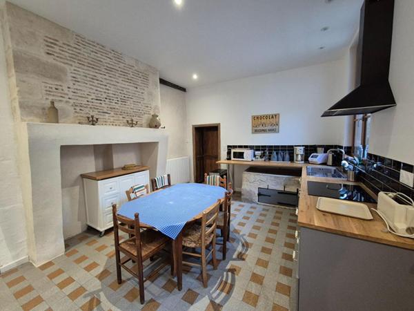 Maison Château-Renault 11 pièce(s) 330 m2