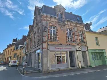 Immeuble à vendre à Chailland en Mayenne (53420), ref : 53077-39