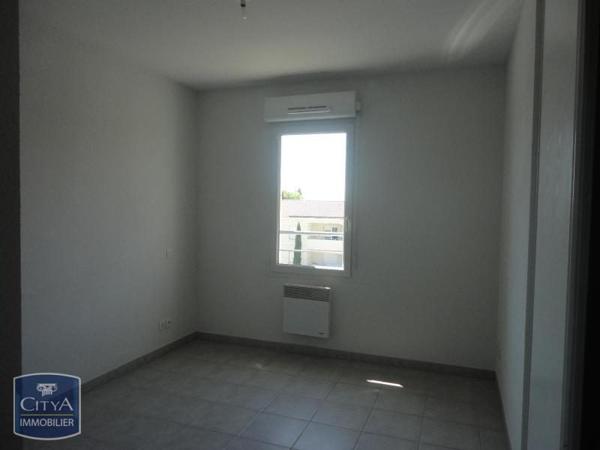 Appartement à louer 2 pièces 36.8m² Salon-de-Provence (13300)